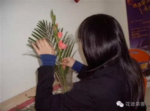 哈哈