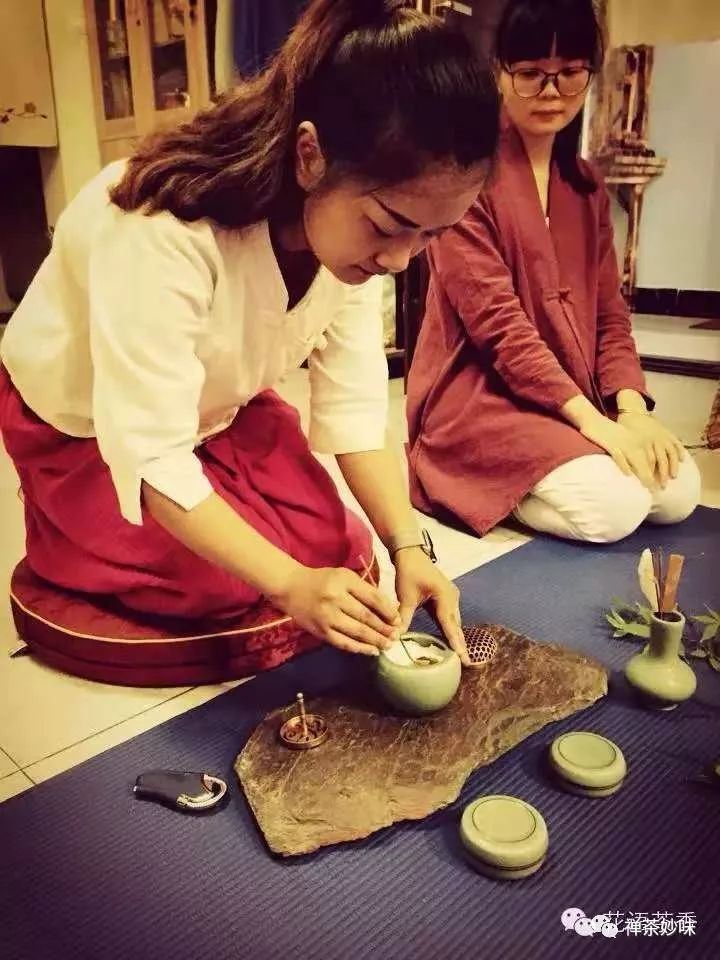 立冬抄经围炉煮茶