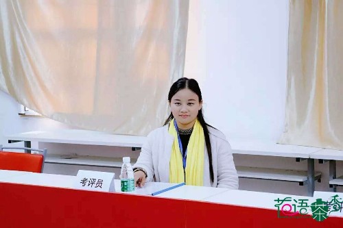 裴立华董事长 监考