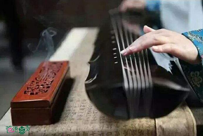 古琴弹奏中如何控制音量
